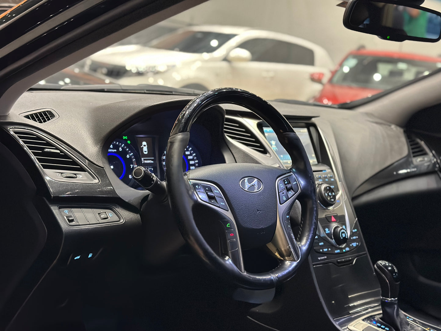 HYUNDAI AZERA