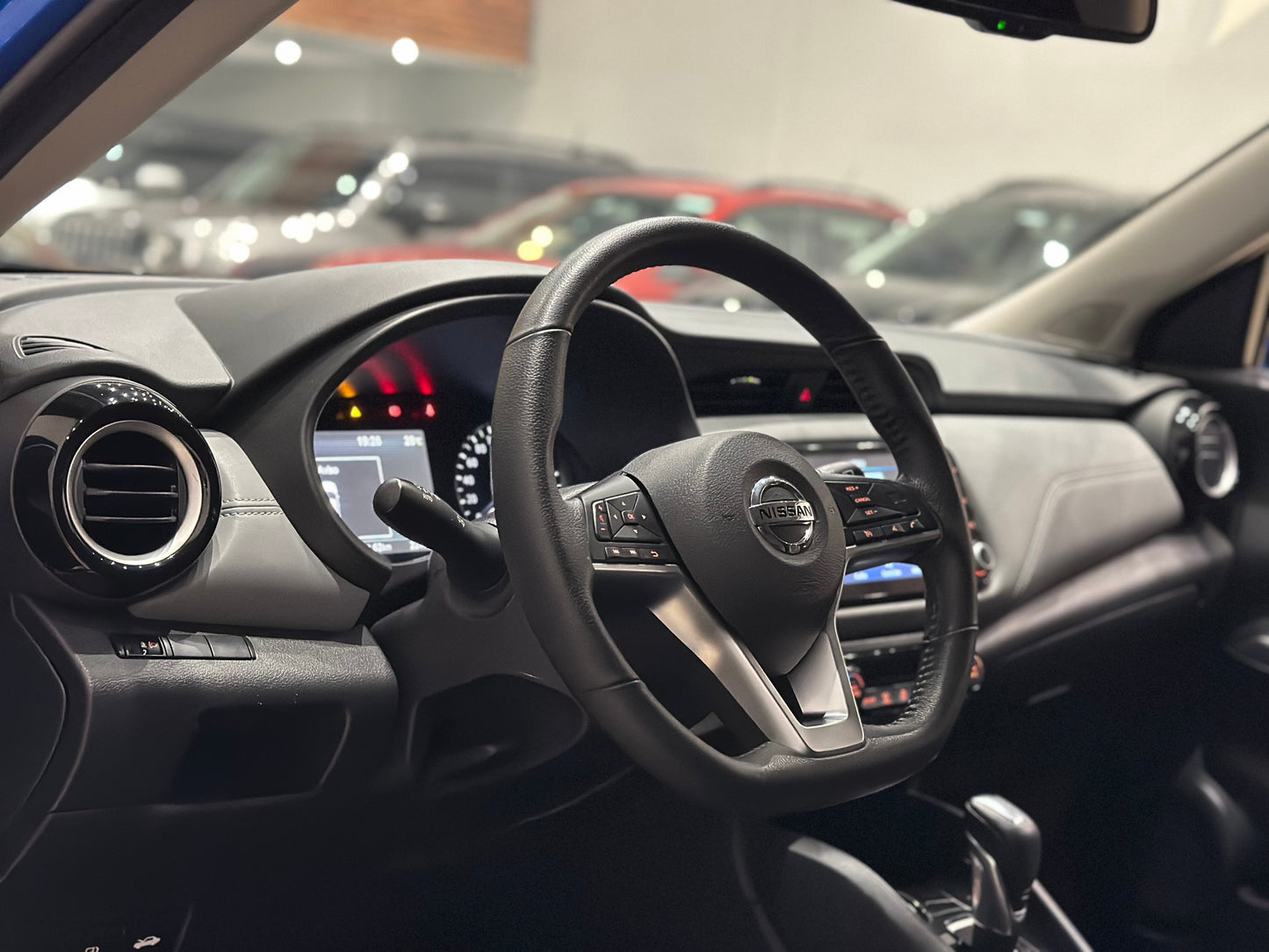 NISSAN KICKS
