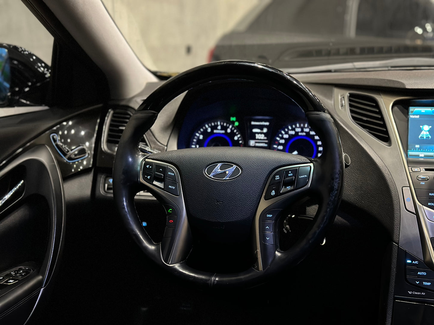 HYUNDAI AZERA