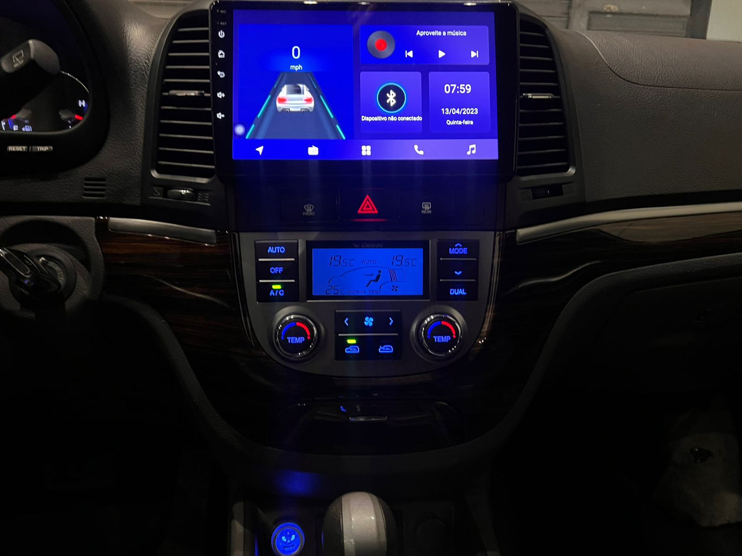 HYUNDAI SANTA FÉ