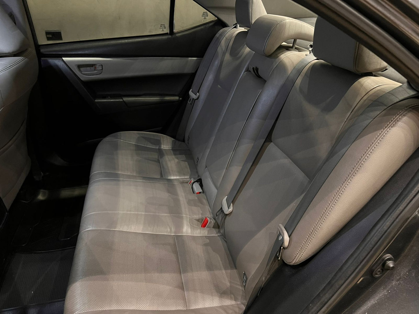 TOYOTA COROLLA 2.0