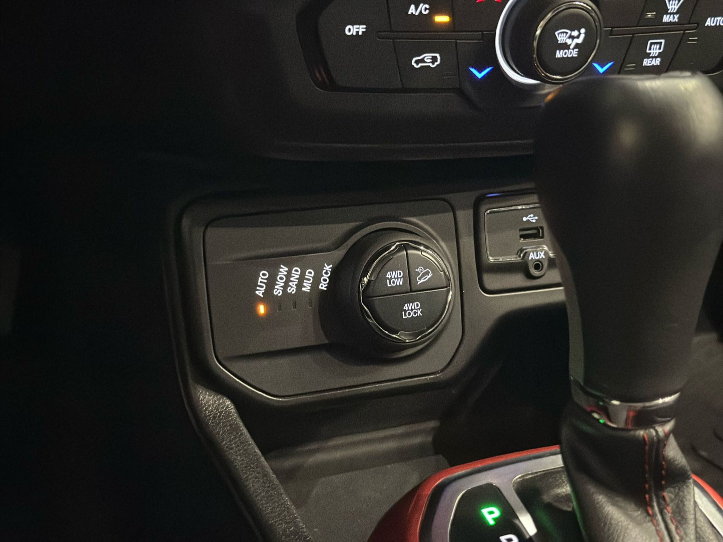 JEEP RENEGADE TRAILHAWK