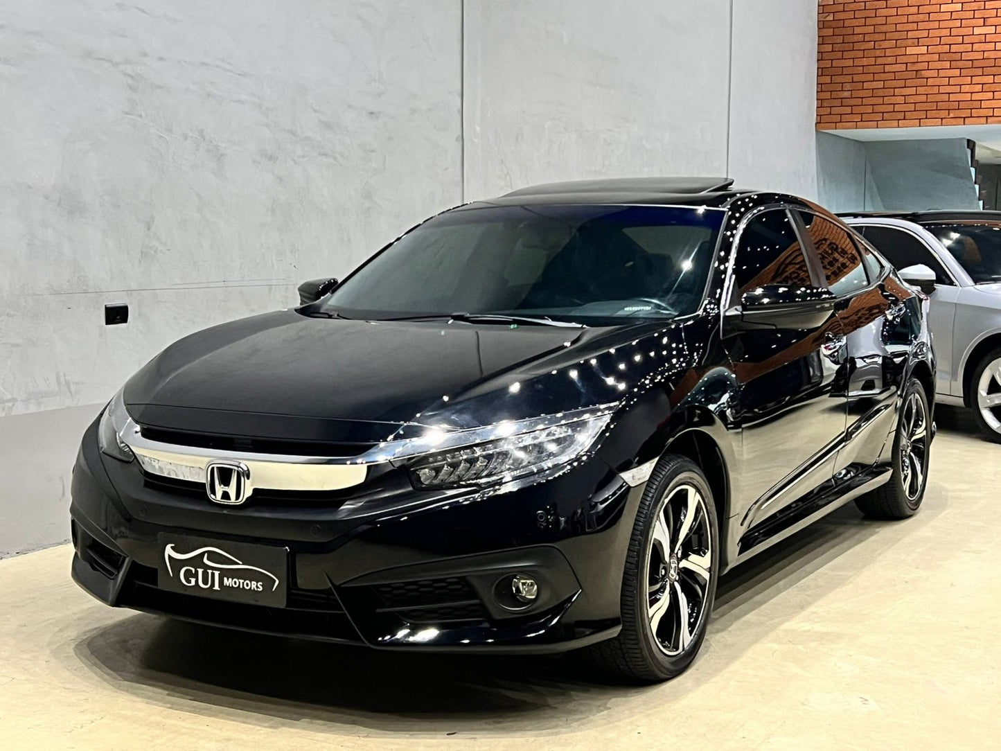 HONDA CIVIC TURBO TOURING 4P CVT