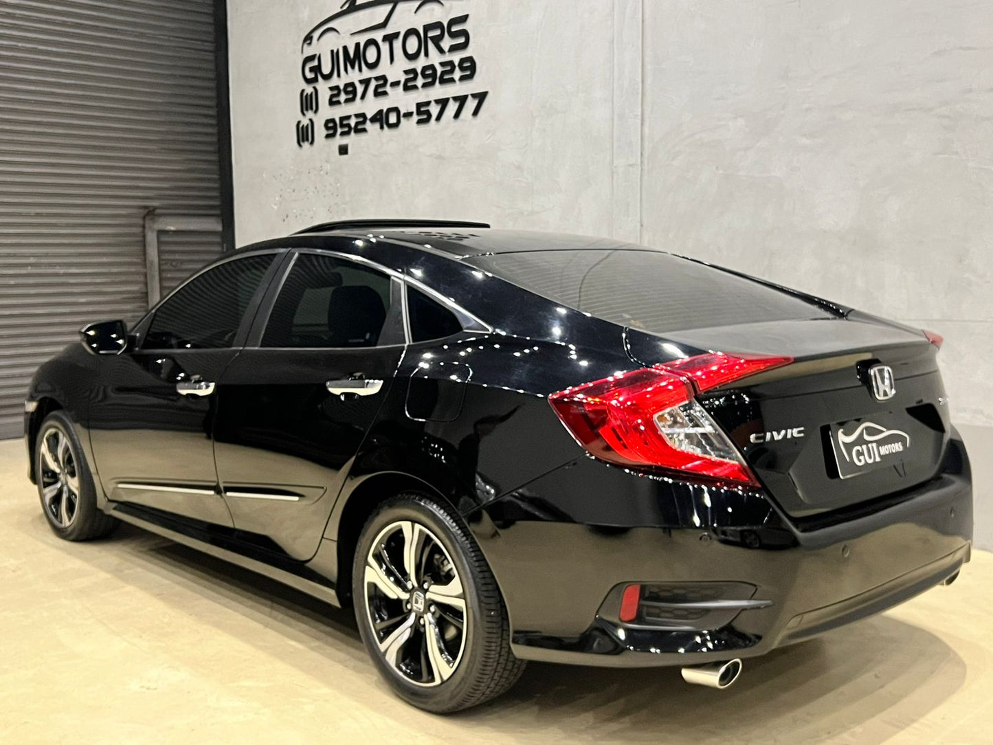 HONDA CIVIC TURBO TOURING 4P CVT