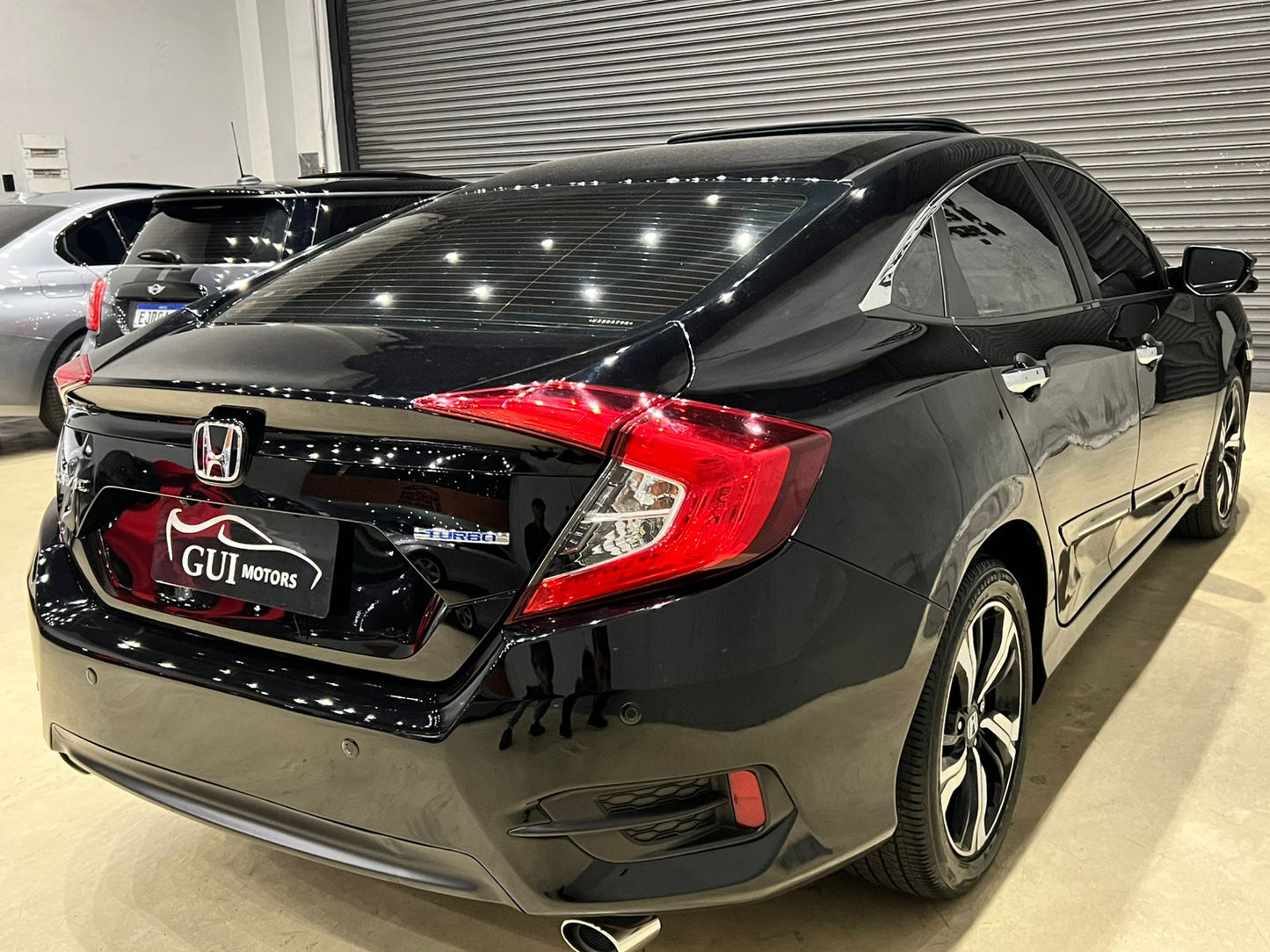 HONDA CIVIC TURBO TOURING 4P CVT