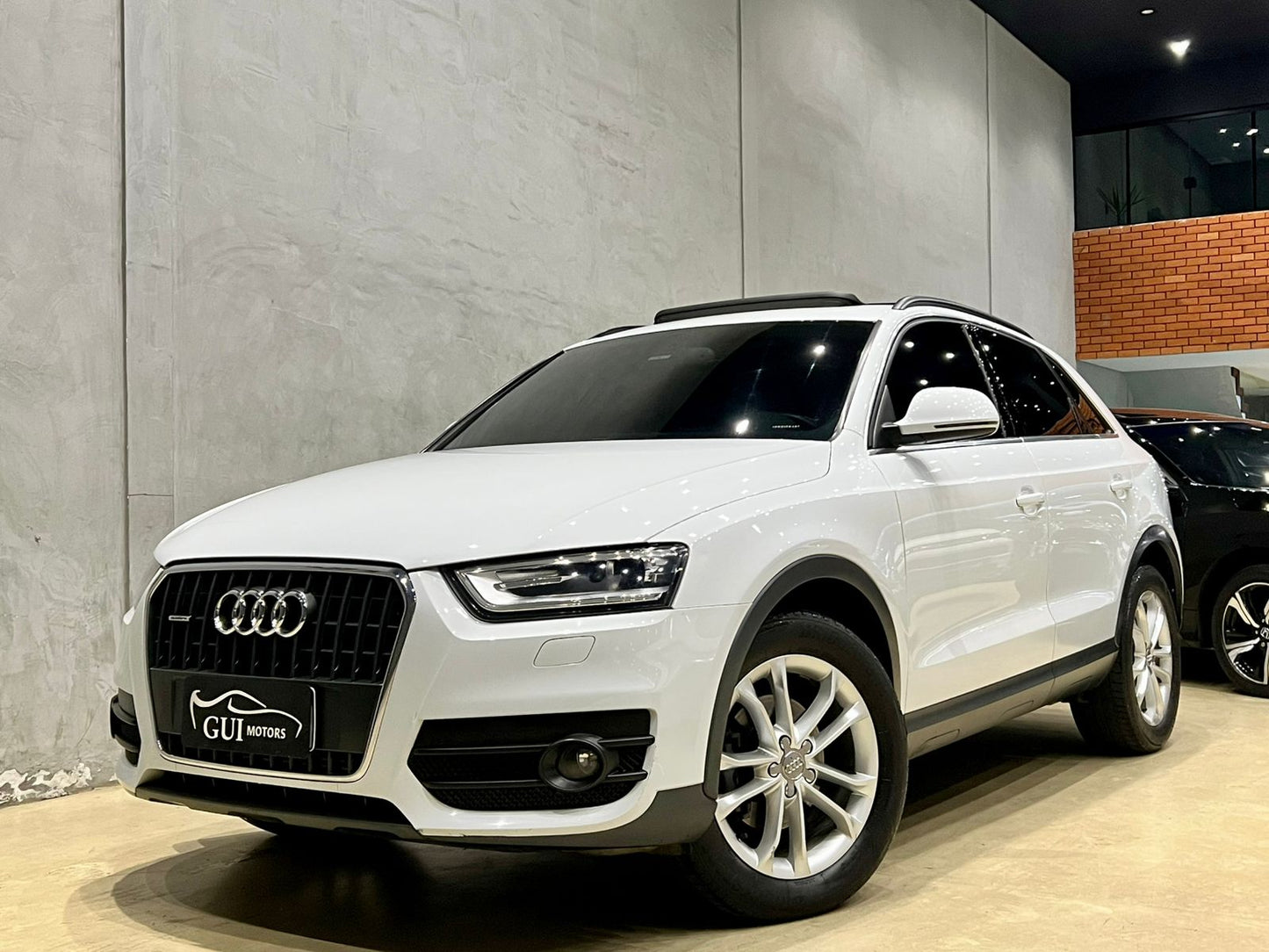 AUDI Q3 2.0 TFSI AMBIENTE QUATTRO 4P GASOLINA S TRONIC