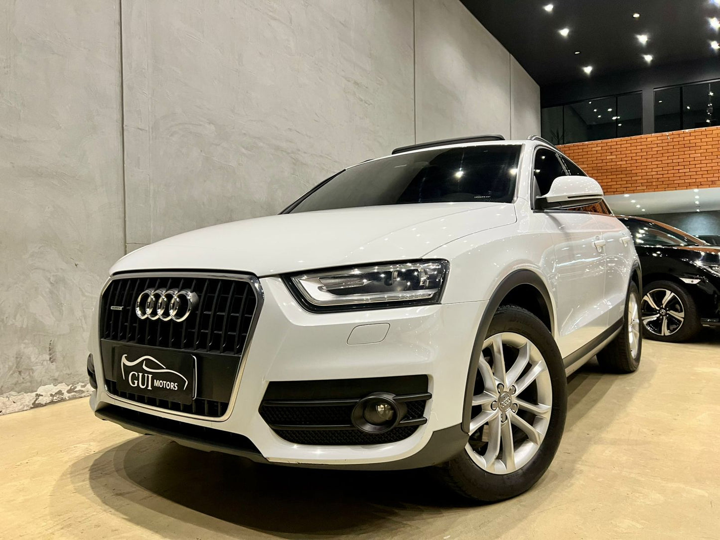AUDI Q3 2.0 TFSI AMBIENTE QUATTRO 4P GASOLINA S TRONIC
