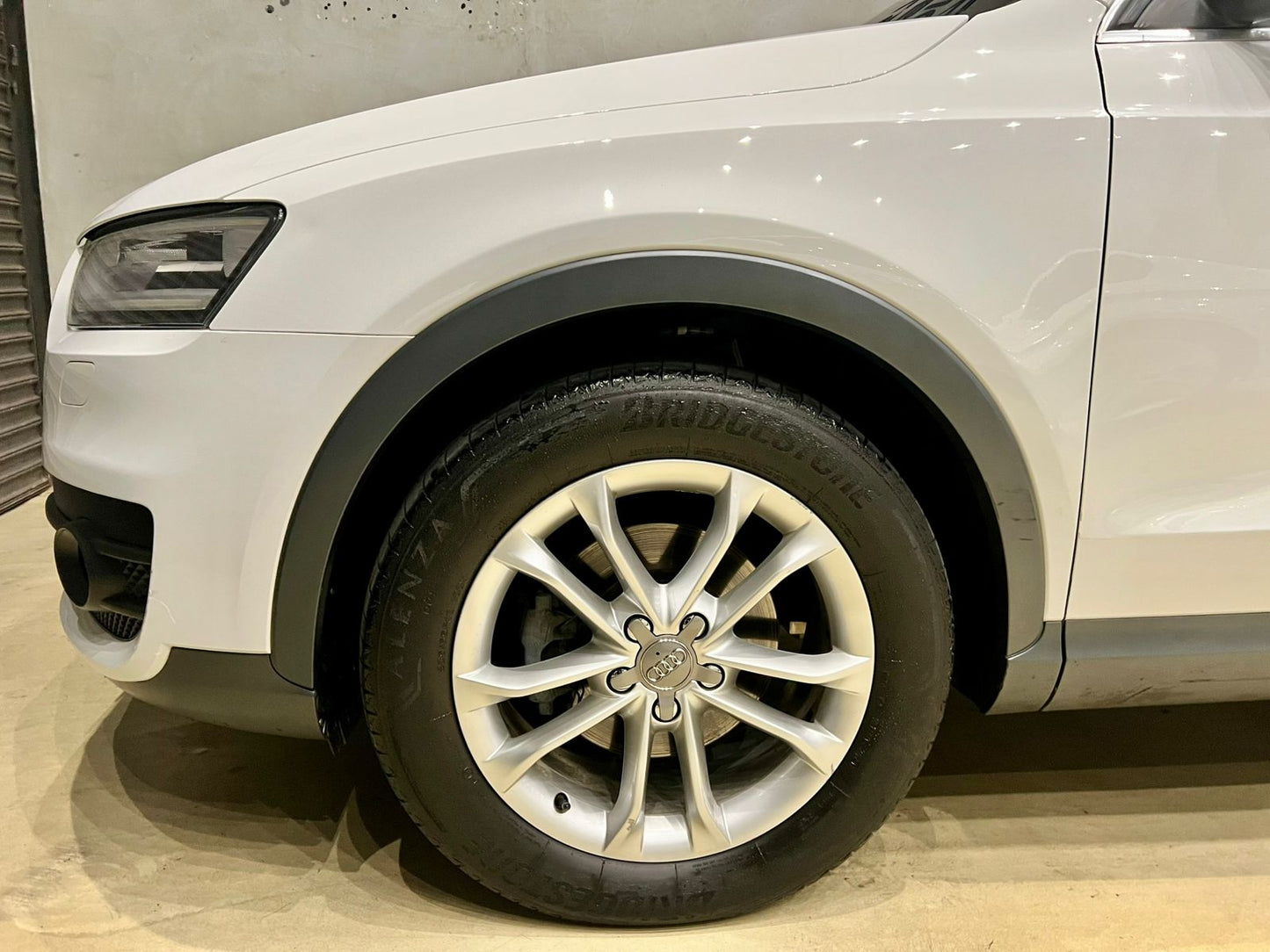 AUDI Q3 2.0 TFSI AMBIENTE QUATTRO 4P GASOLINA S TRONIC