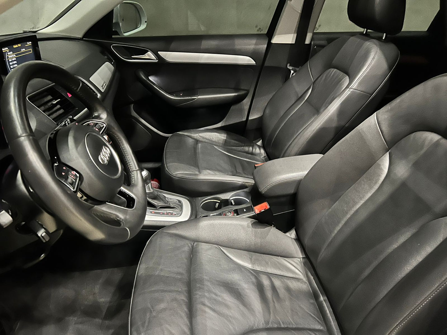 AUDI Q3 2.0 TFSI AMBIENTE QUATTRO 4P GASOLINA S TRONIC