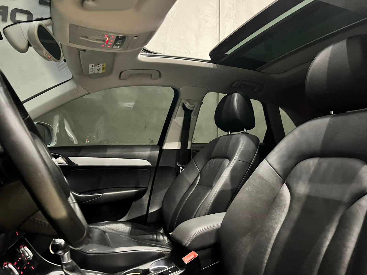 AUDI Q3 2.0 TFSI AMBIENTE QUATTRO 4P GASOLINA S TRONIC