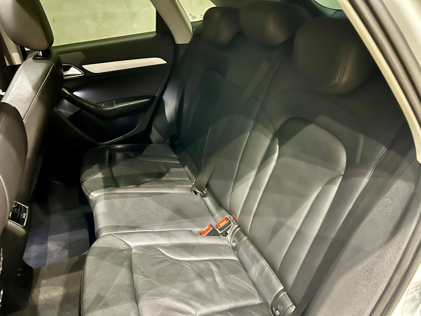 AUDI Q3 2.0 TFSI AMBIENTE QUATTRO 4P GASOLINA S TRONIC