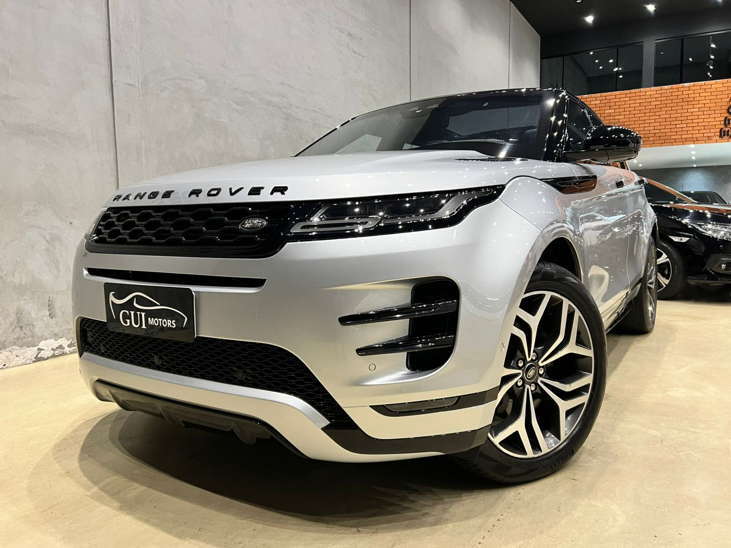 LAND ROVER RANGE ROVER EVOQUE 2.0 P300 GASOLINA MHEV R-DYNAMIC HSE AWD AUTOMÁTICO