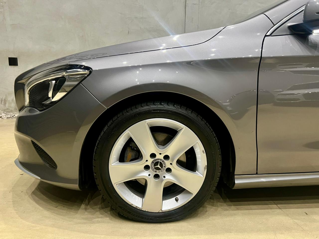 MERCEDES-BENZ CLA 180 1.6 CGI GASOLINA 7G-DCT