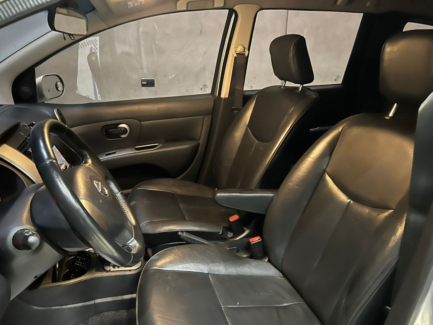 NISSAN LIVINA 1.8 SL X-GEAR 16V FLEX 4P AUTOMÁTICO