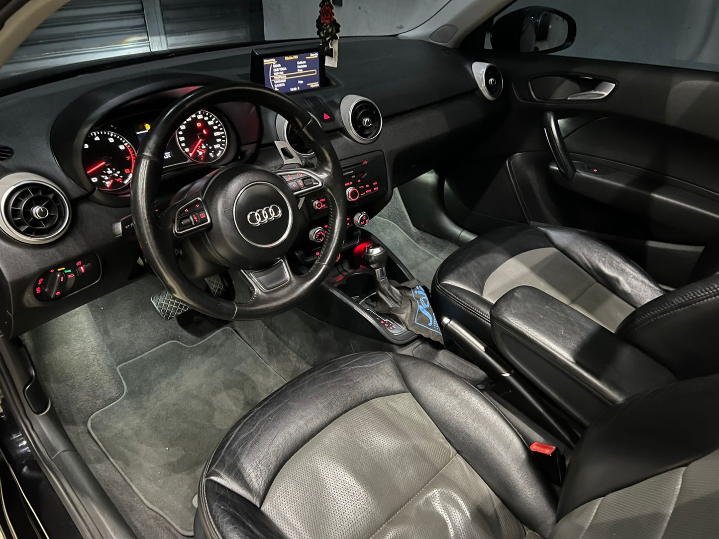 Audi A1 1.4 TFSI 122cv S-tronic 3P 2011