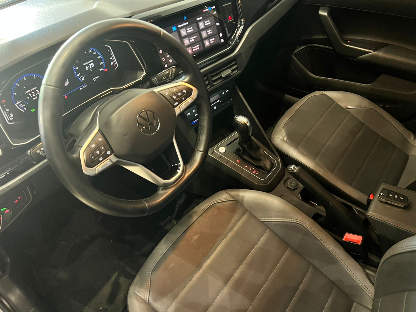 NIVUS 1.0 200 TSI  HIGHLINE
