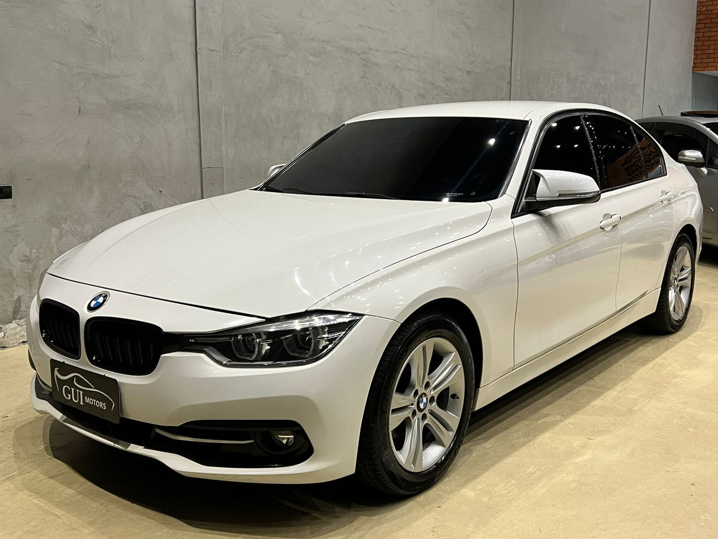 BMW 320I ACTIVE FLEX