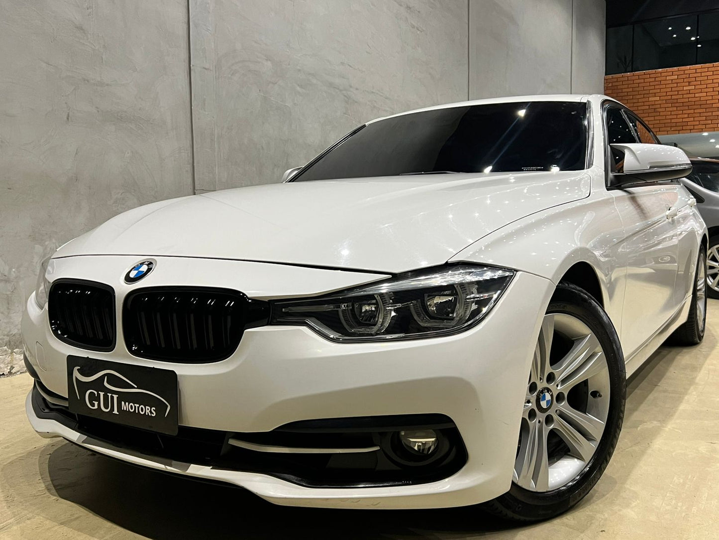 BMW 320I ACTIVE FLEX