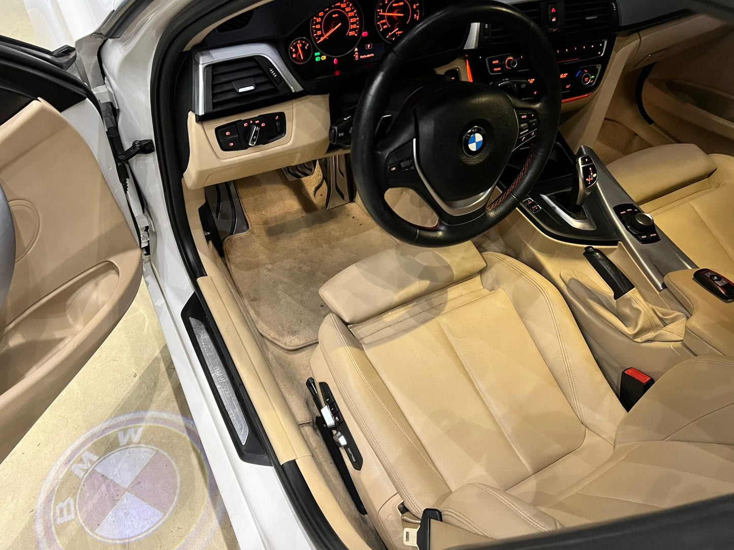 BMW 320I ACTIVE FLEX