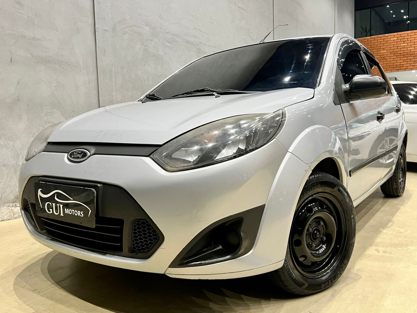 FORD FIESTA 1.6 MPI SEDAN 8V FLEX 4P MANUAL